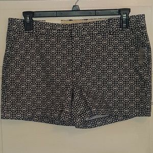 NWT Crown and Ivy Shorts Size 12
